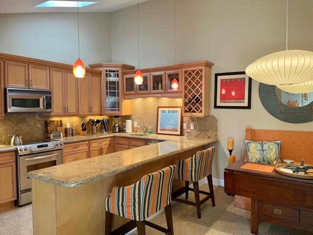 OCEANSIDE TERRACE CONDO - Residential Lease