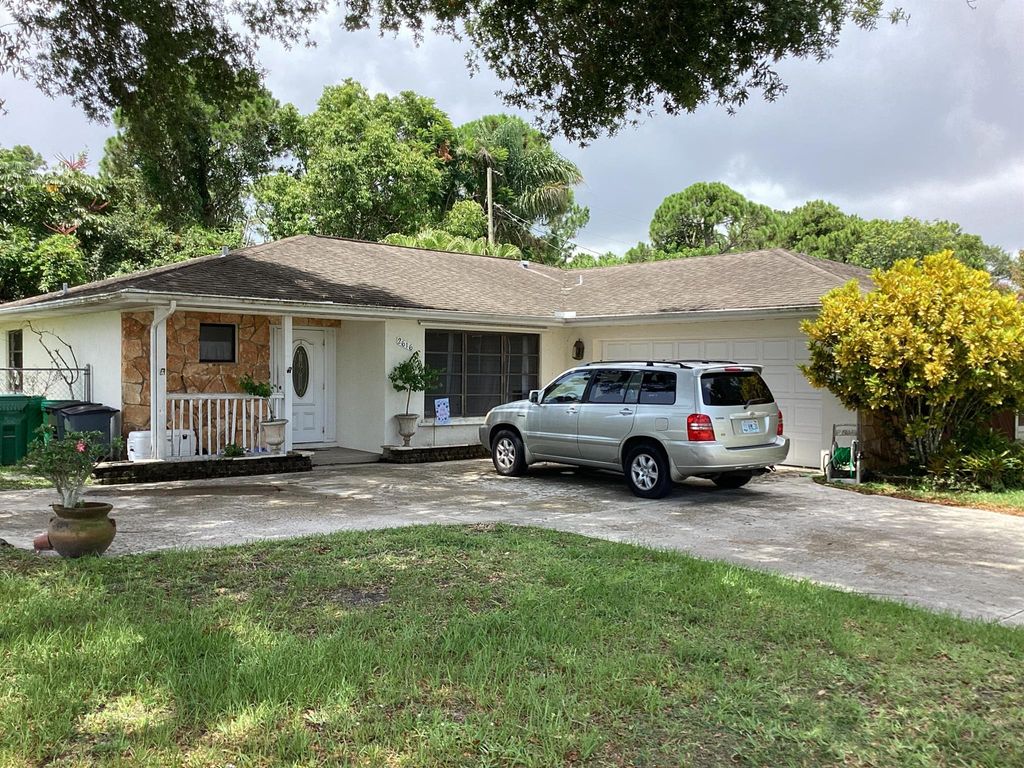 Photo of 2616 Newport Drive, Fort Pierce, FL 34982 (MLS # R11103331)