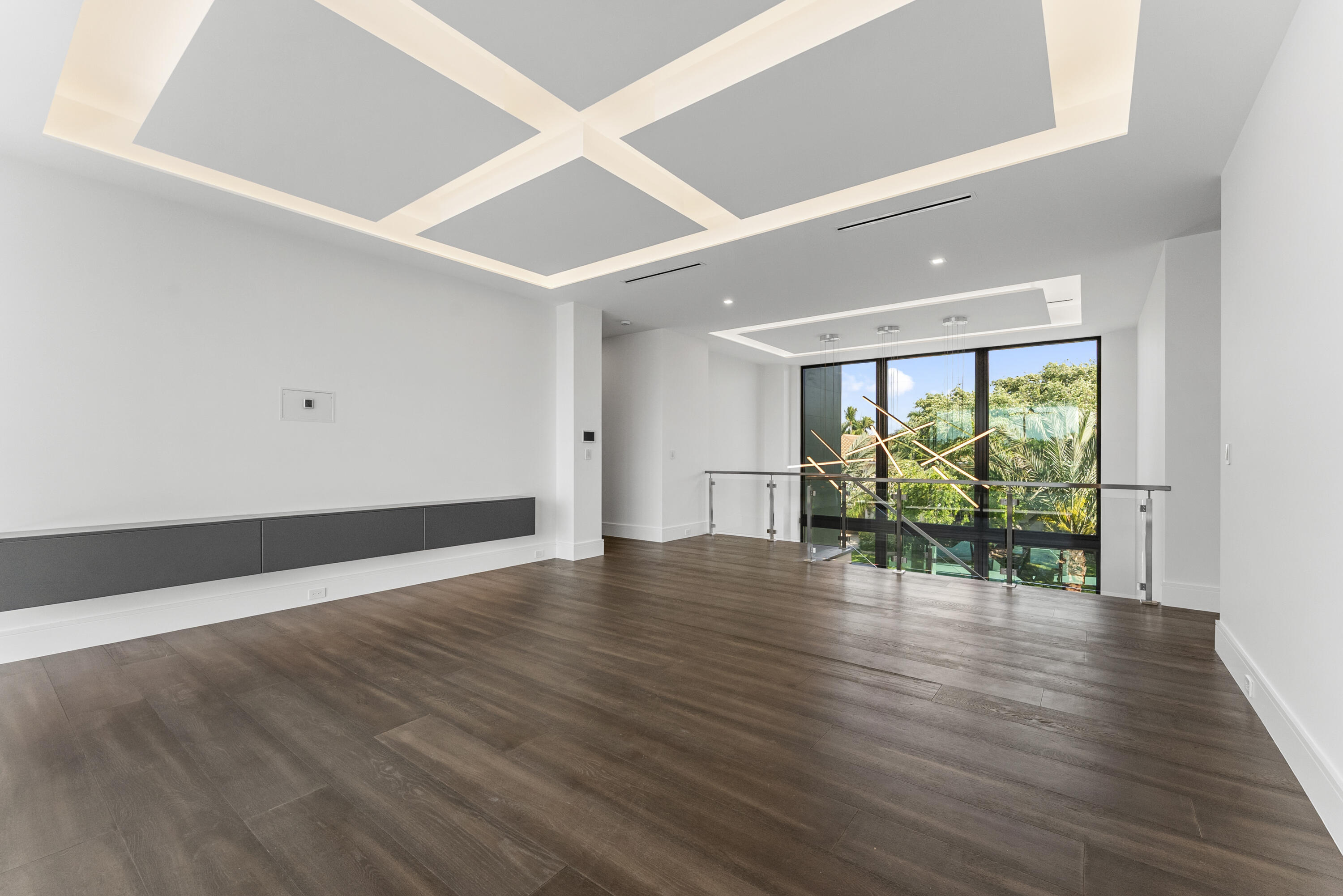 Tropic Isle - Residential