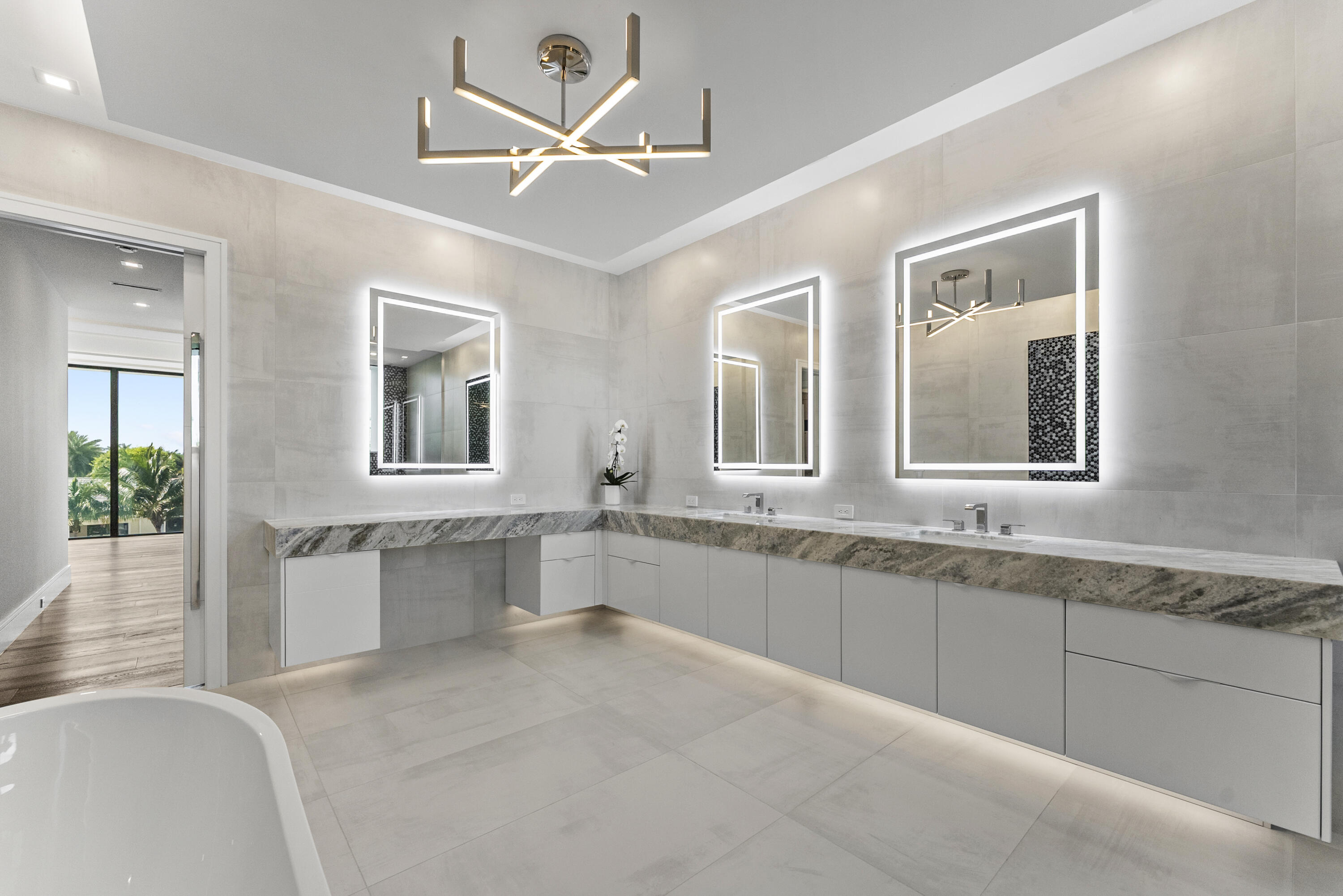 Tropic Isle - Residential