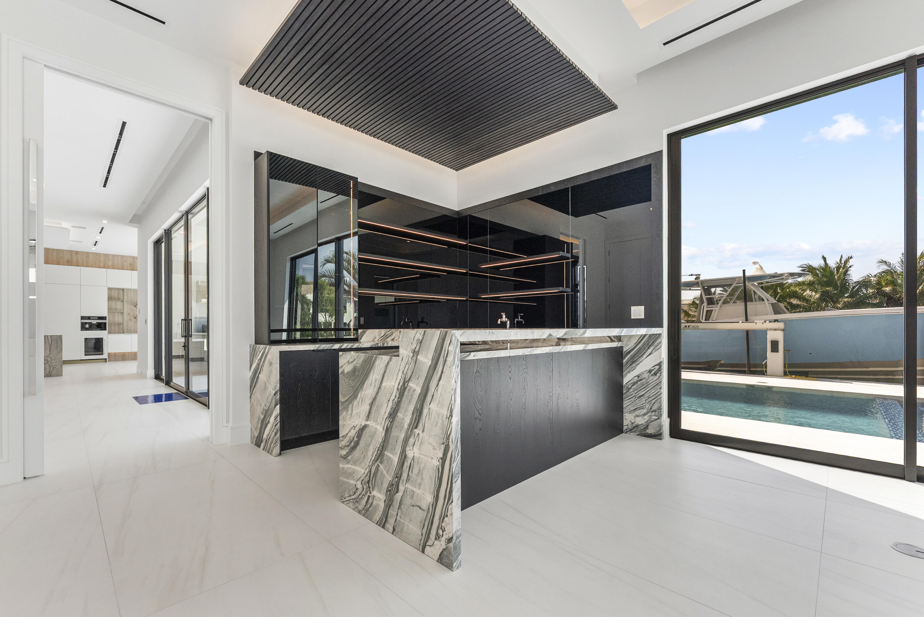 Tropic Isle - Residential