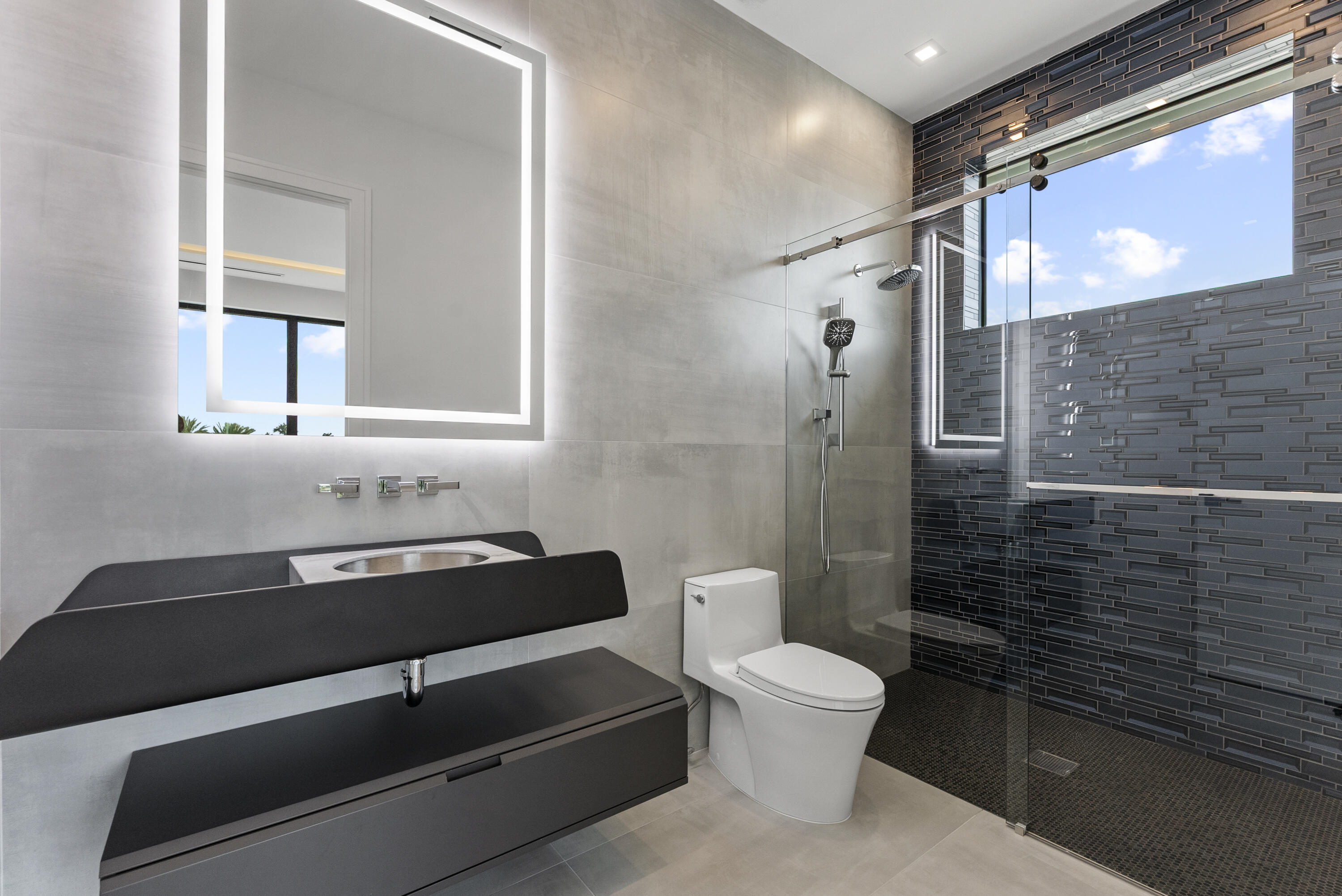 Tropic Isle - Residential