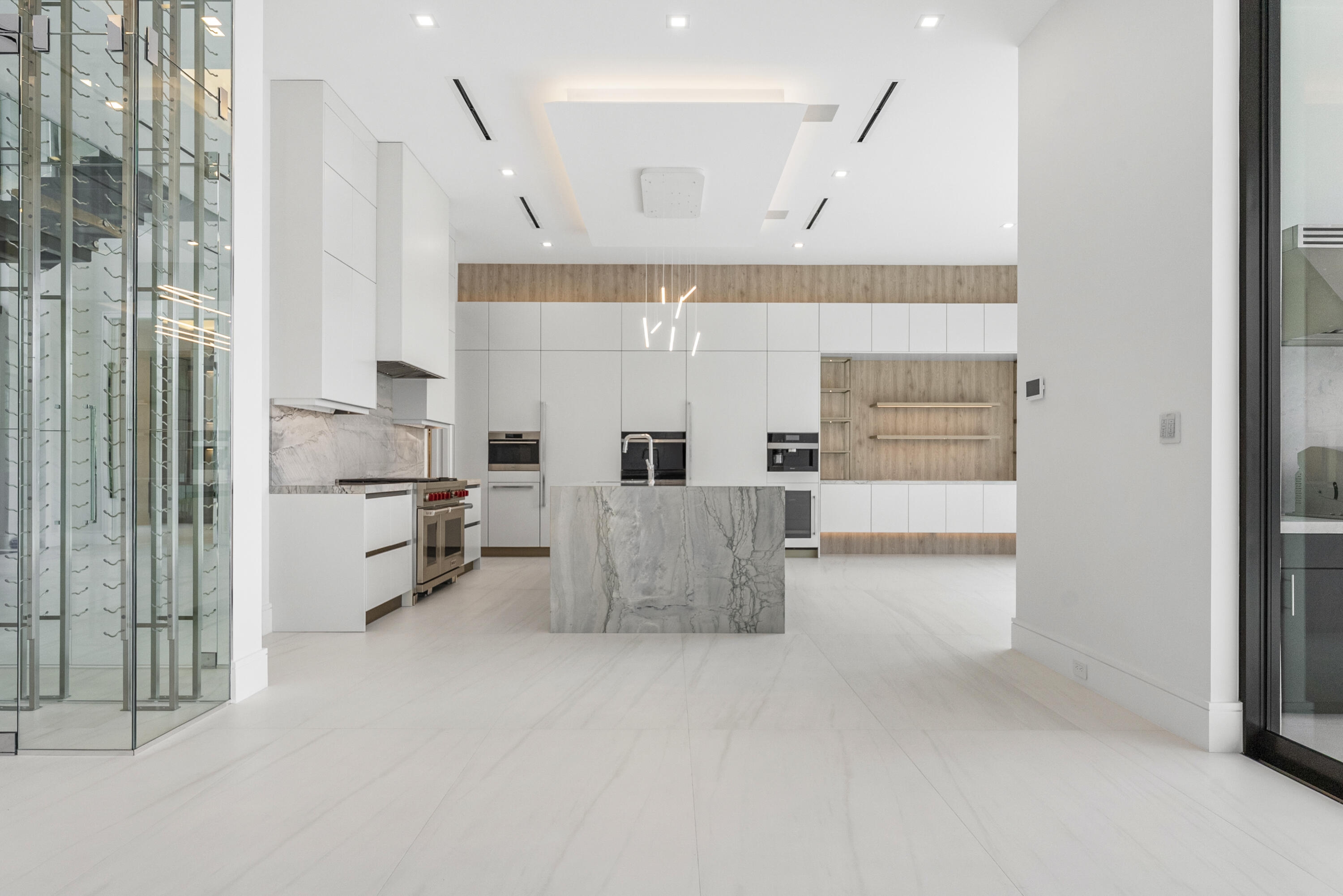 Tropic Isle - Residential