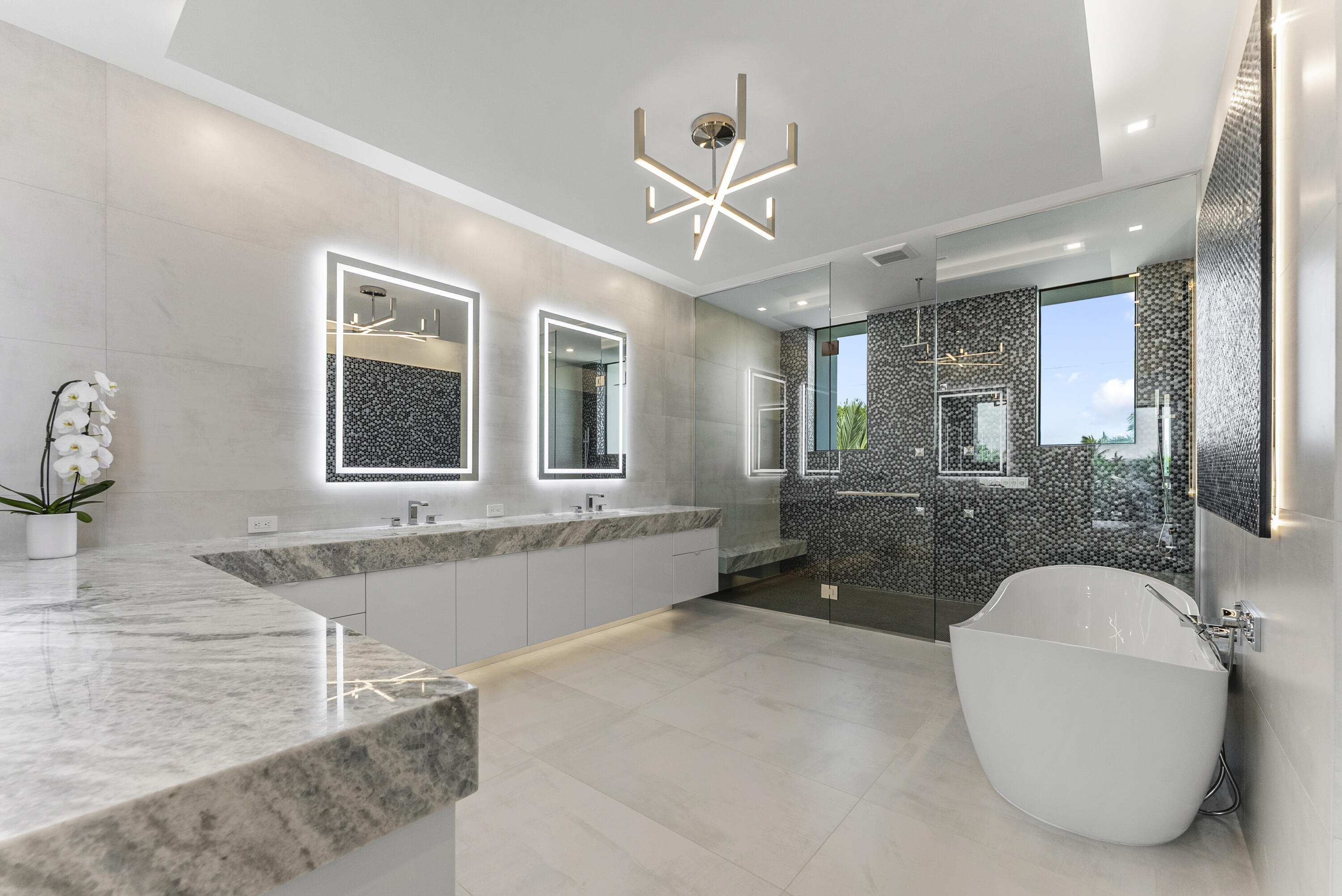 Tropic Isle - Residential