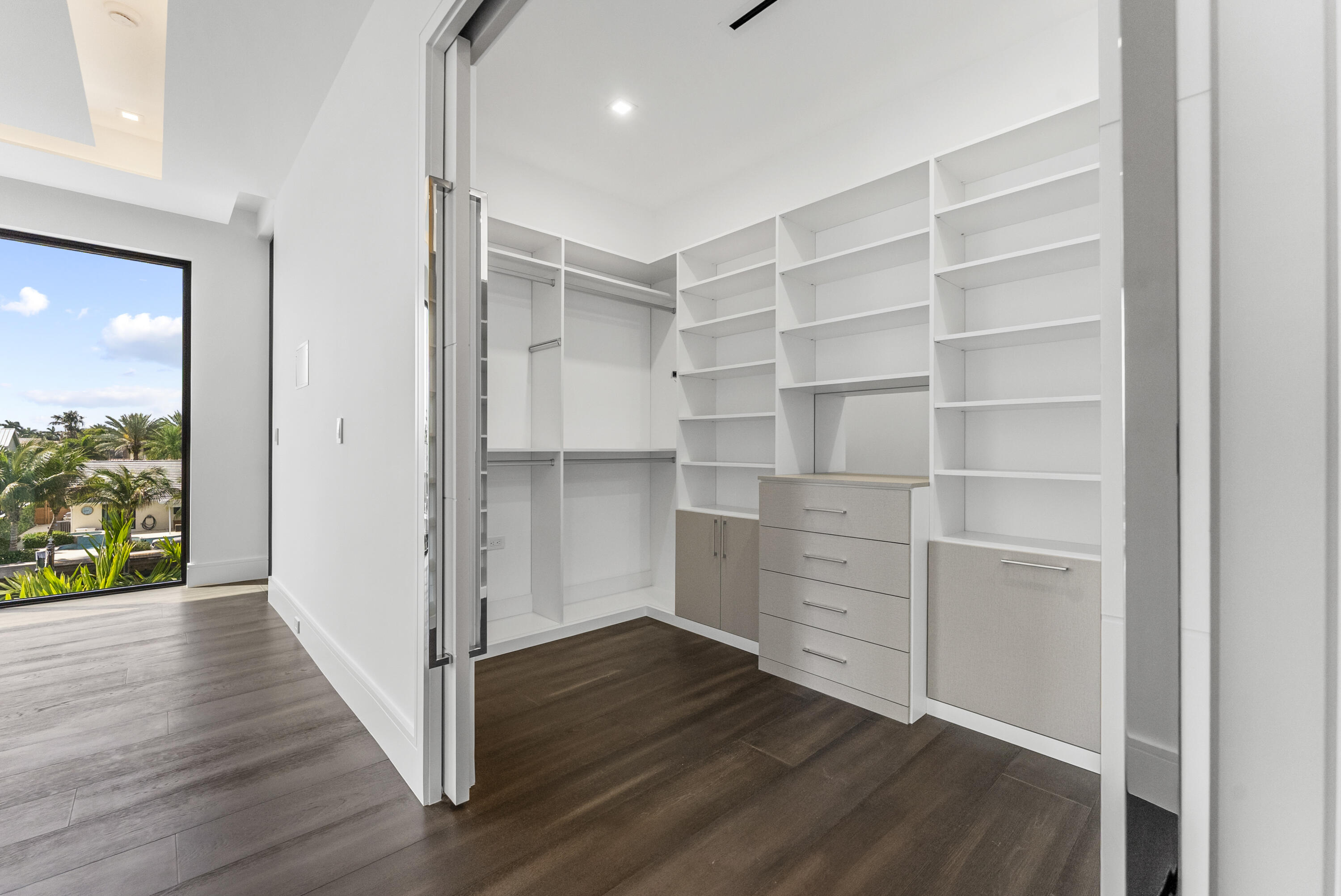 Tropic Isle - Residential