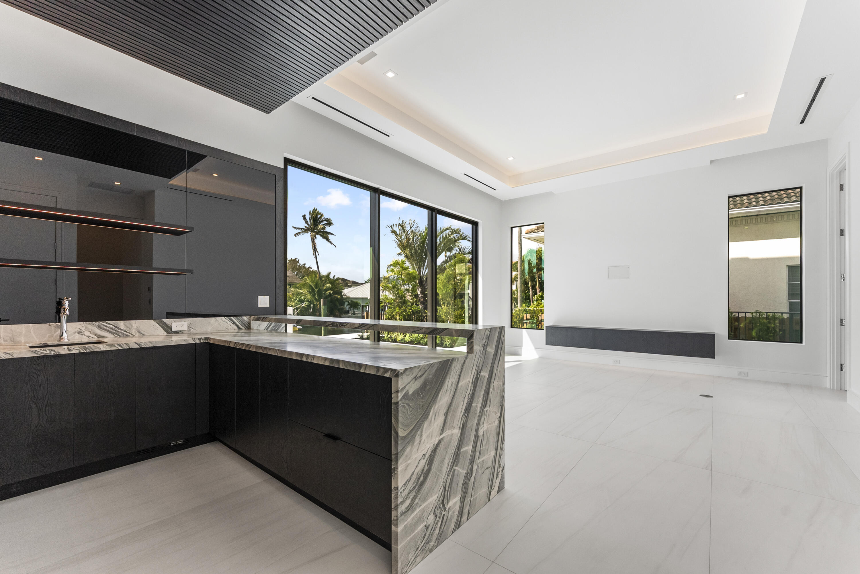 Tropic Isle - Residential