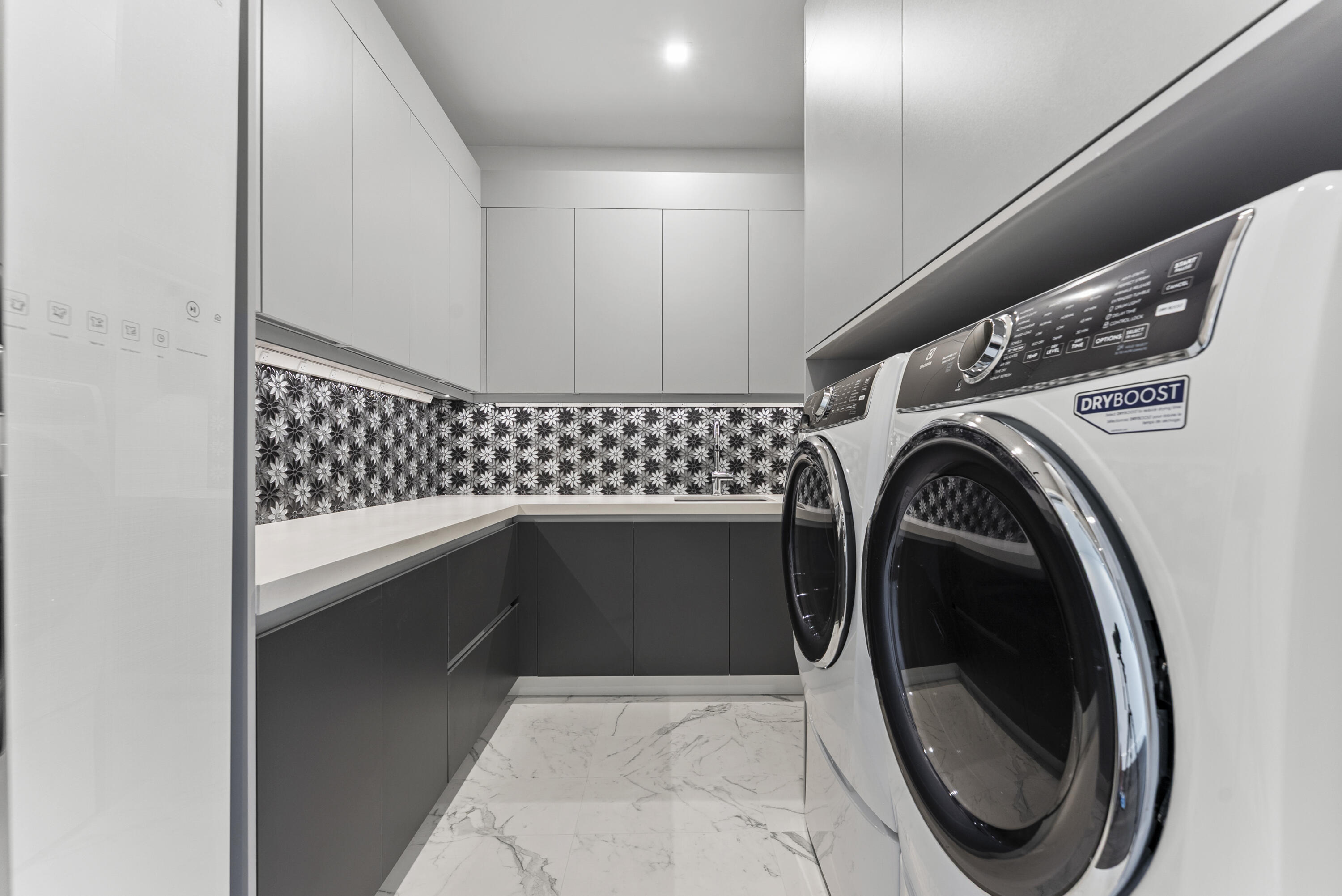 Tropic Isle - Residential