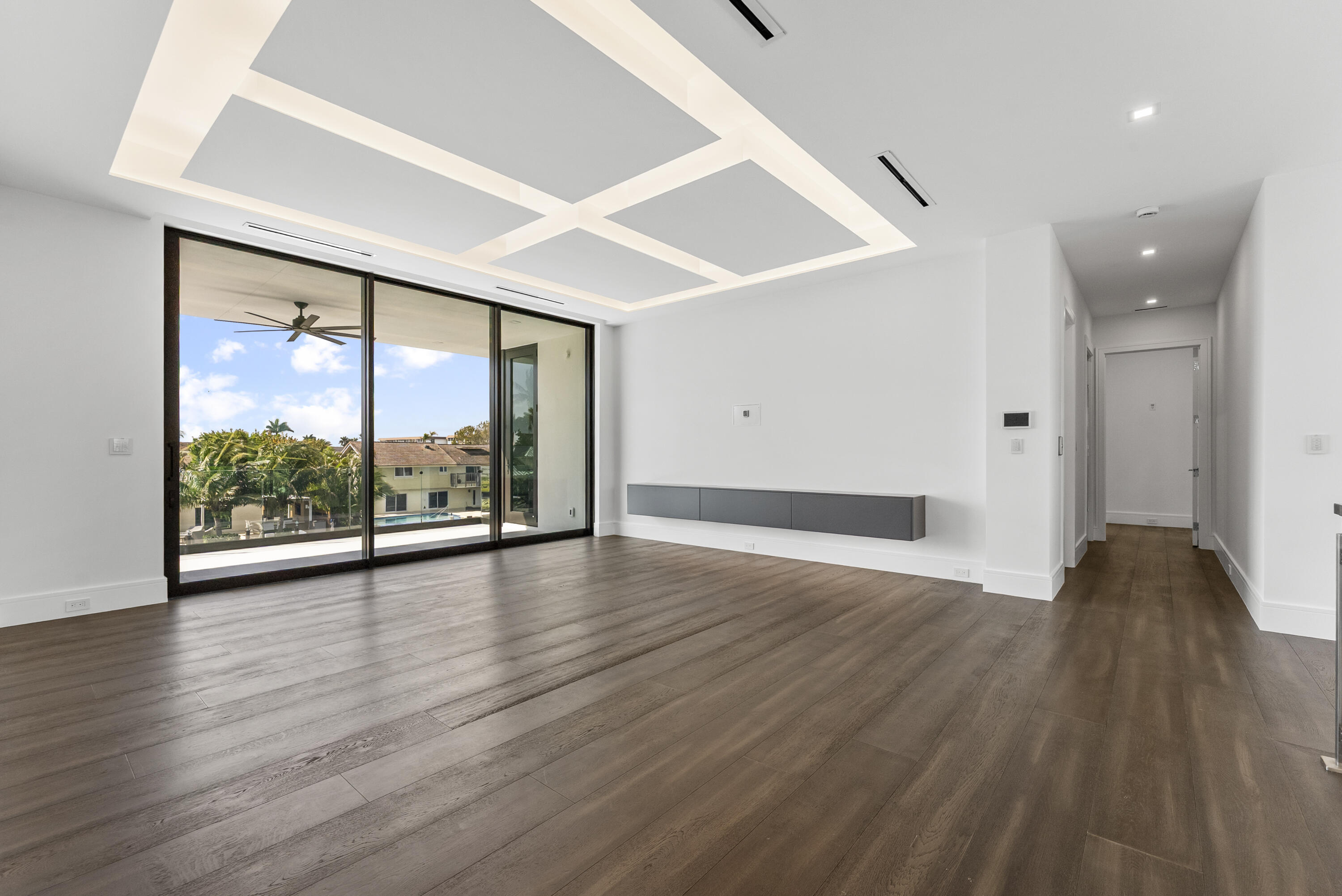 Tropic Isle - Residential