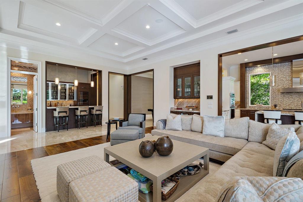 OLD PALM 4 - Residential