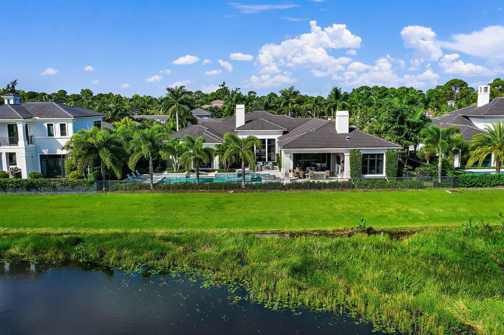 OLD PALM 4 - Residential