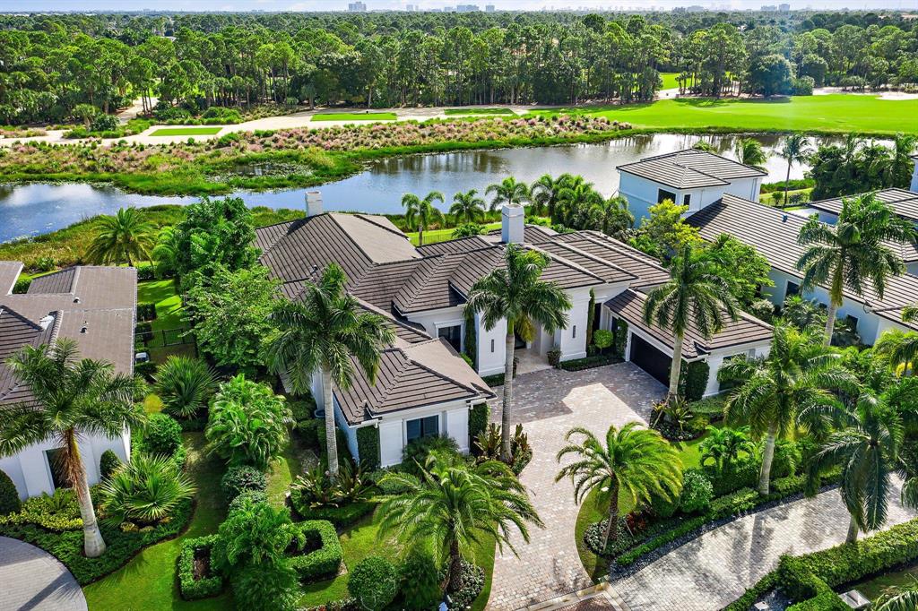 OLD PALM 4 - Residential