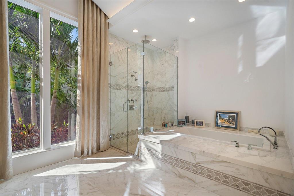 OLD PALM 4 - Residential