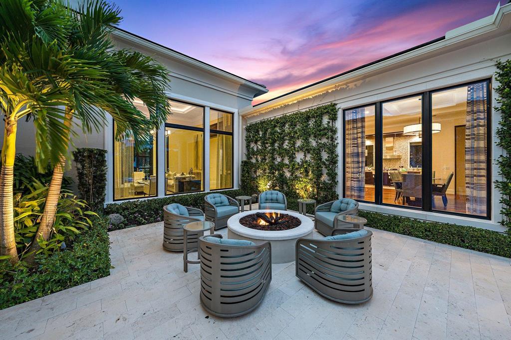 OLD PALM 4 - Residential