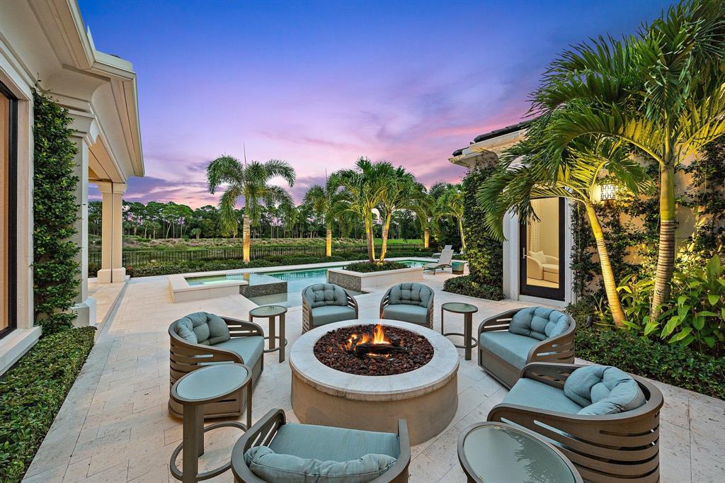 OLD PALM 4 - Residential