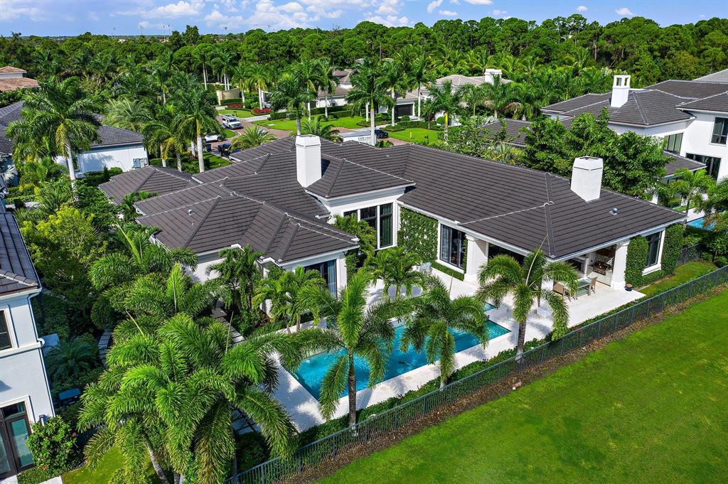 OLD PALM 4 - Residential