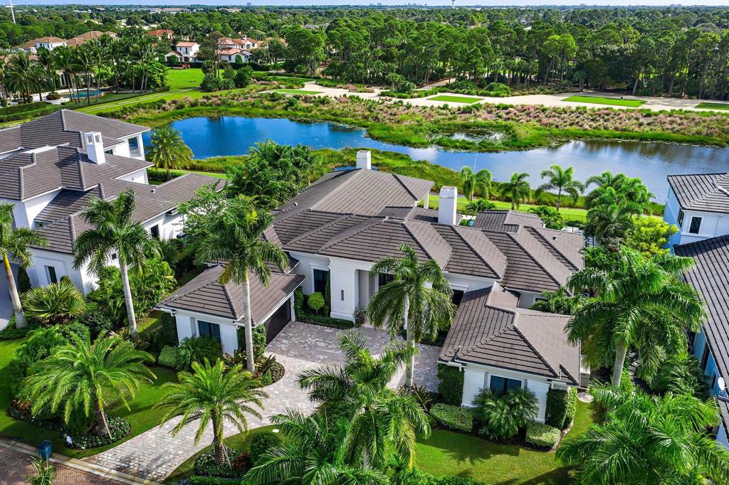 OLD PALM 4 - Residential