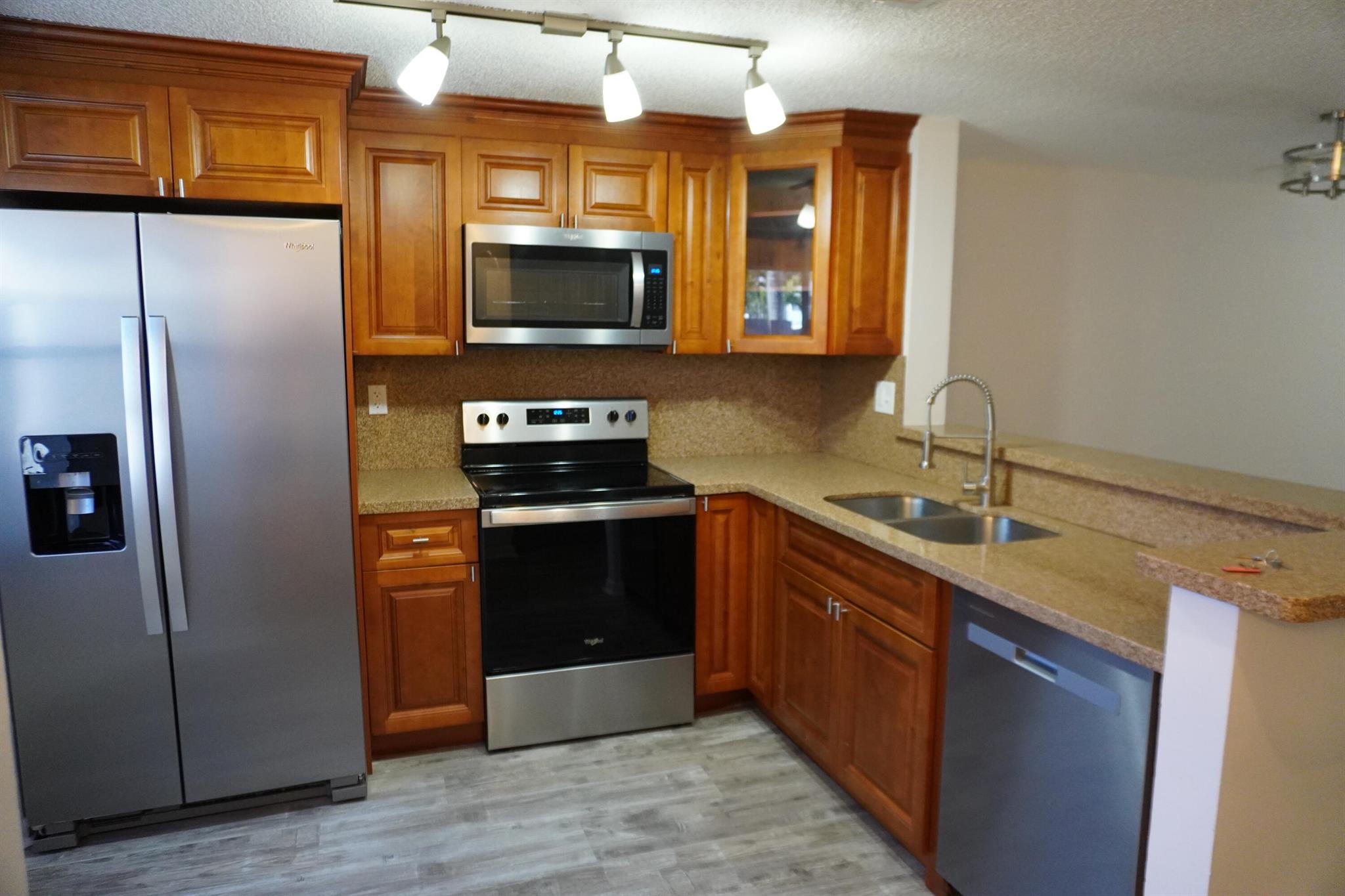 2517 NE 15th Street 2517