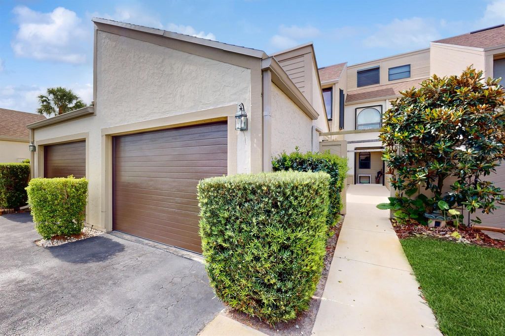 Photo of 1102 SE Mitchell Avenue #104, Port Saint Lucie, FL 34952 (MLS # R10988656)