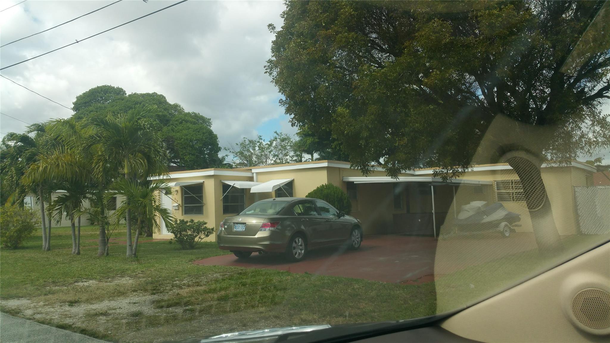 Hallandale Heights 23-19 - Residential Income