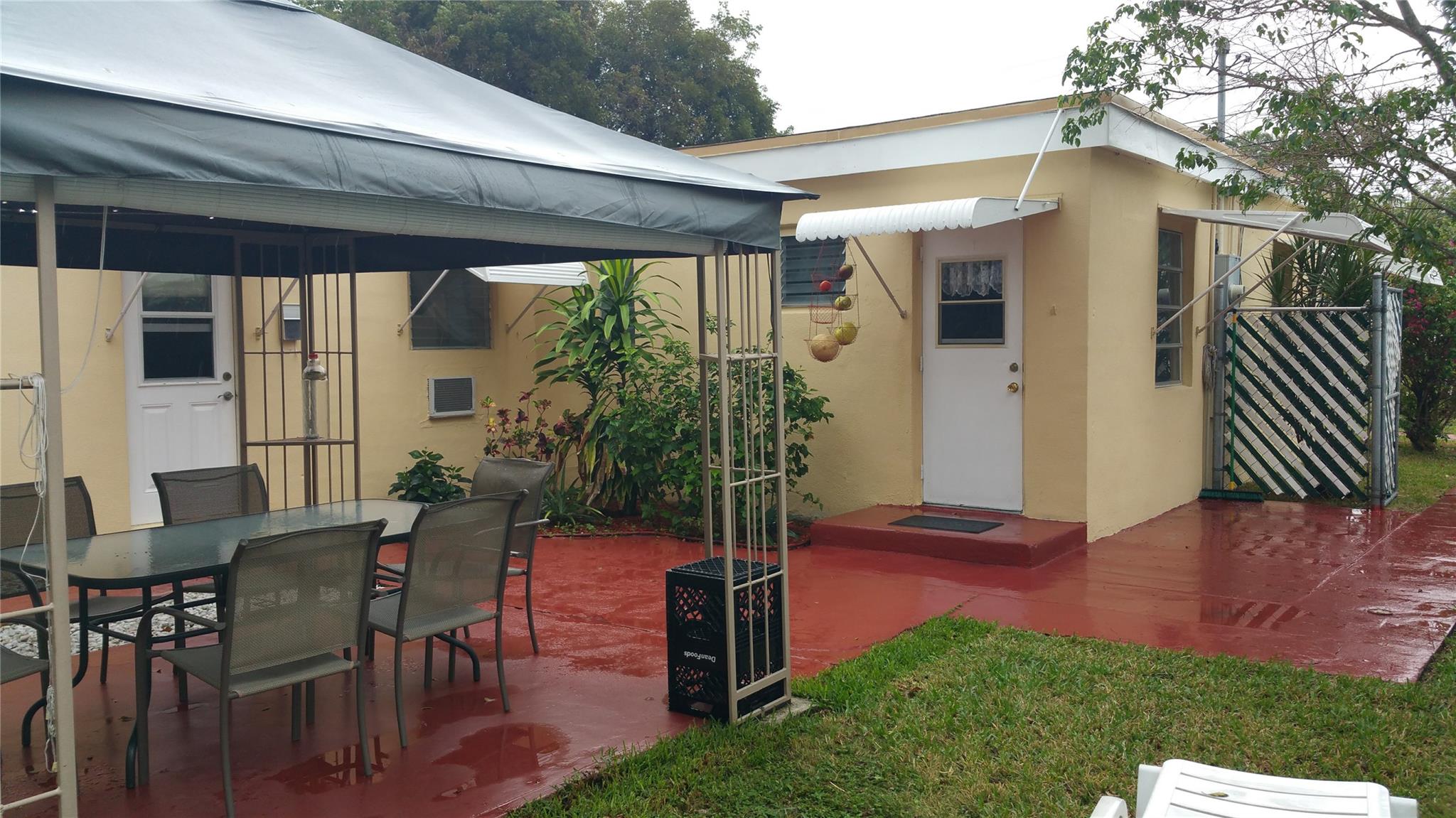 Hallandale Heights 23-19 - Residential Income