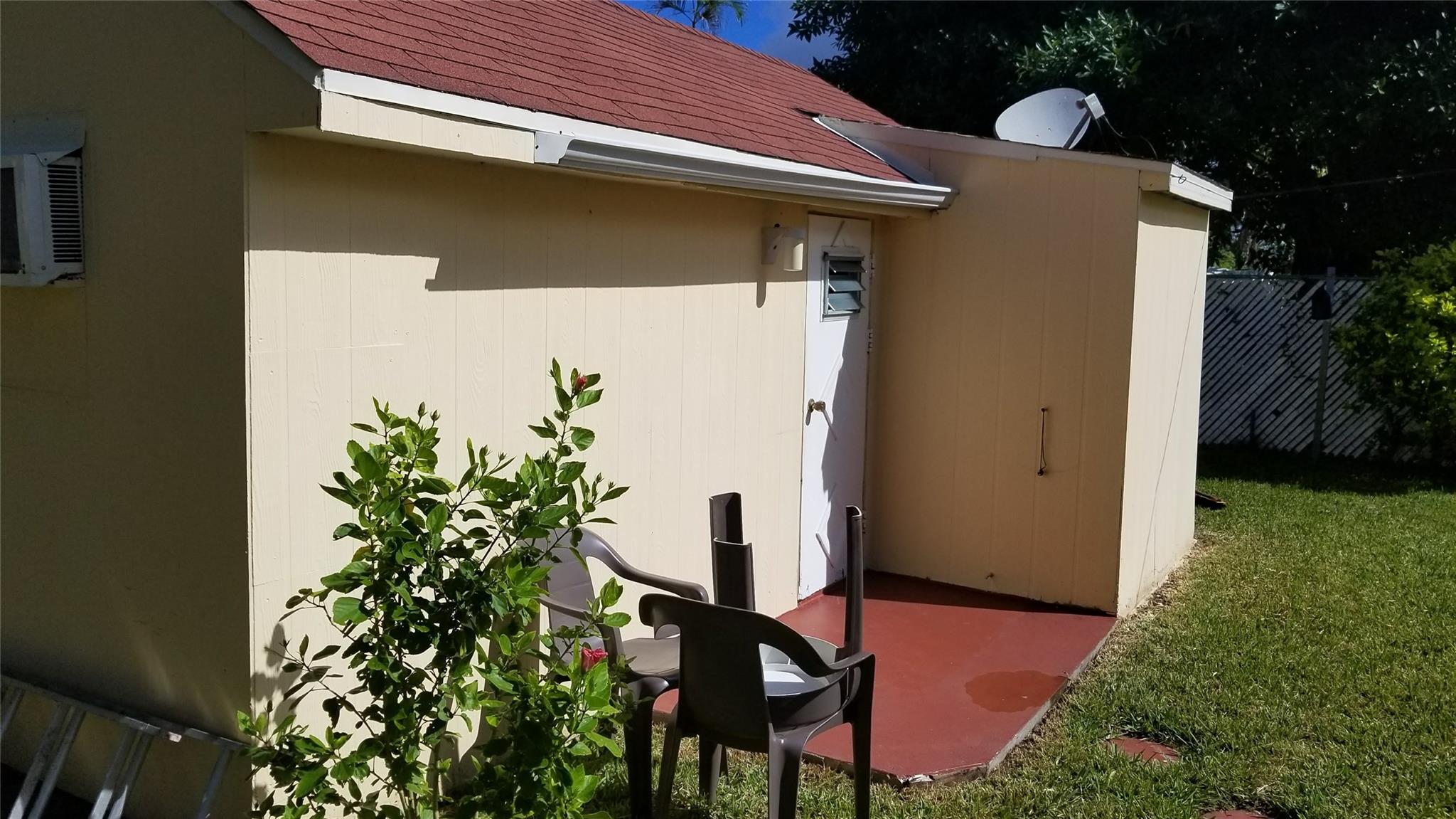 Hallandale Heights 23-19 - Residential Income