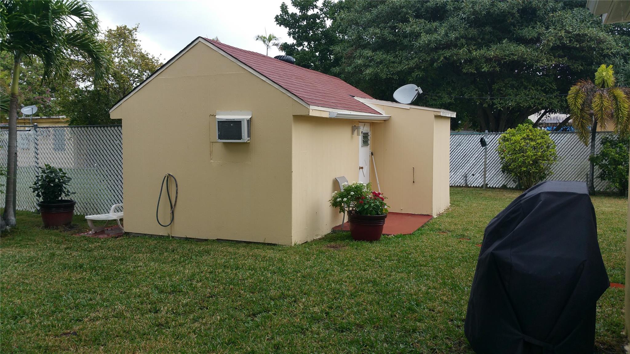 Hallandale Heights 23-19 - Residential Income