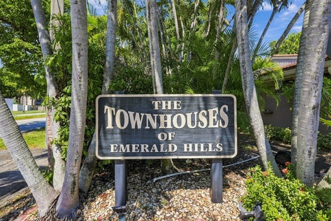 Tiny photo for 1101 SAINT ANDREWS Road #4, Hollywood, FL 33021 (MLS # B26088596)