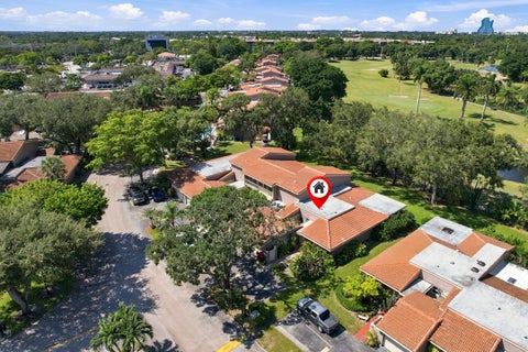 Tiny photo for 1101 SAINT ANDREWS Road #4, Hollywood, FL 33021 (MLS # B26088596)