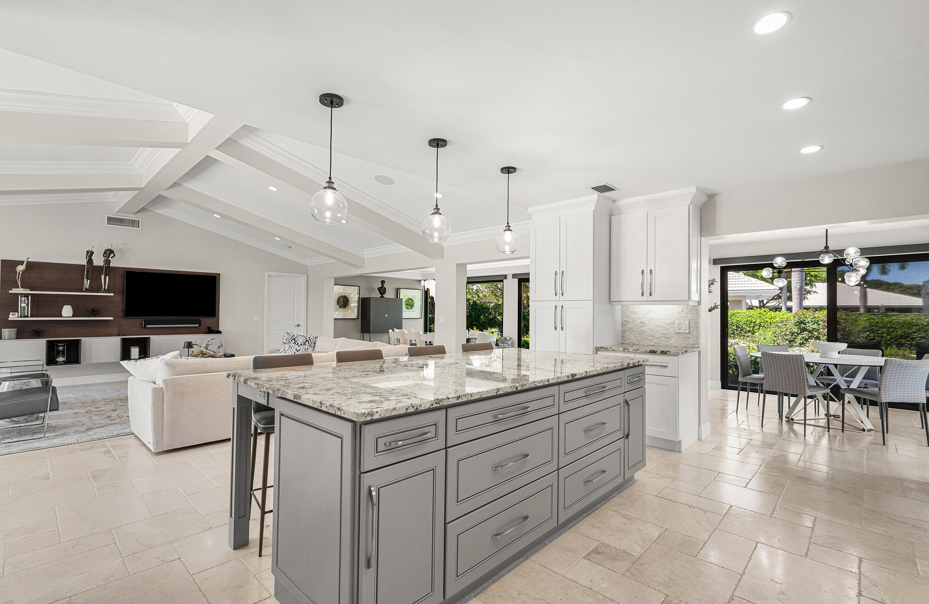 QUAIL RIDGE CONDO 14 - Residential