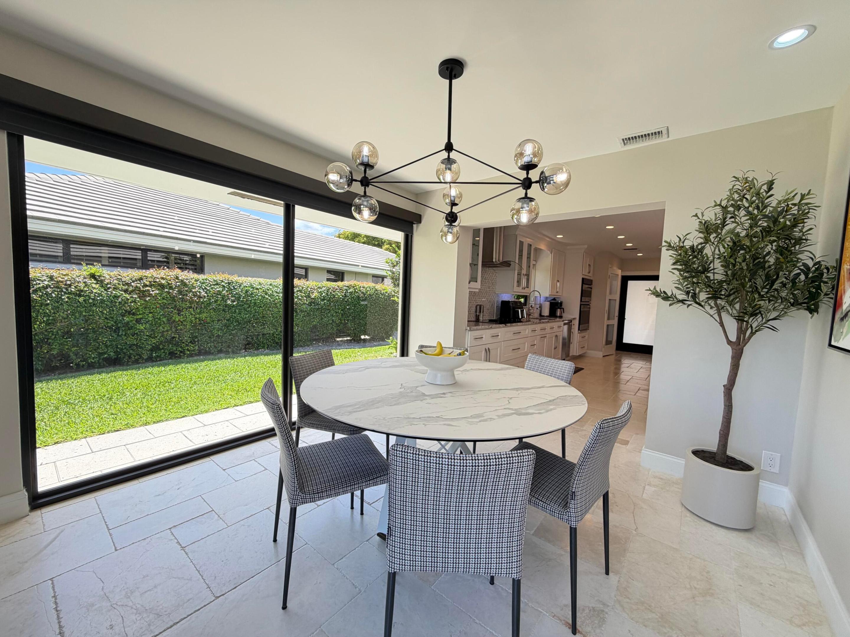 QUAIL RIDGE CONDO 14 - Residential