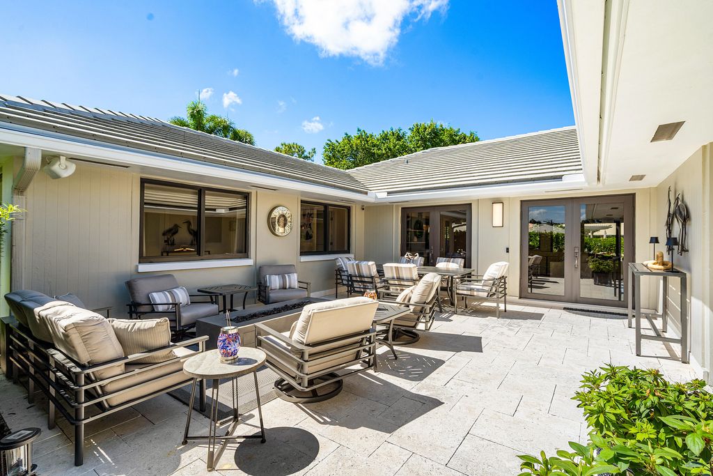 Photo of 3661 Royal Tern Circle, Boynton Beach, FL 33436 (MLS # B26020314)