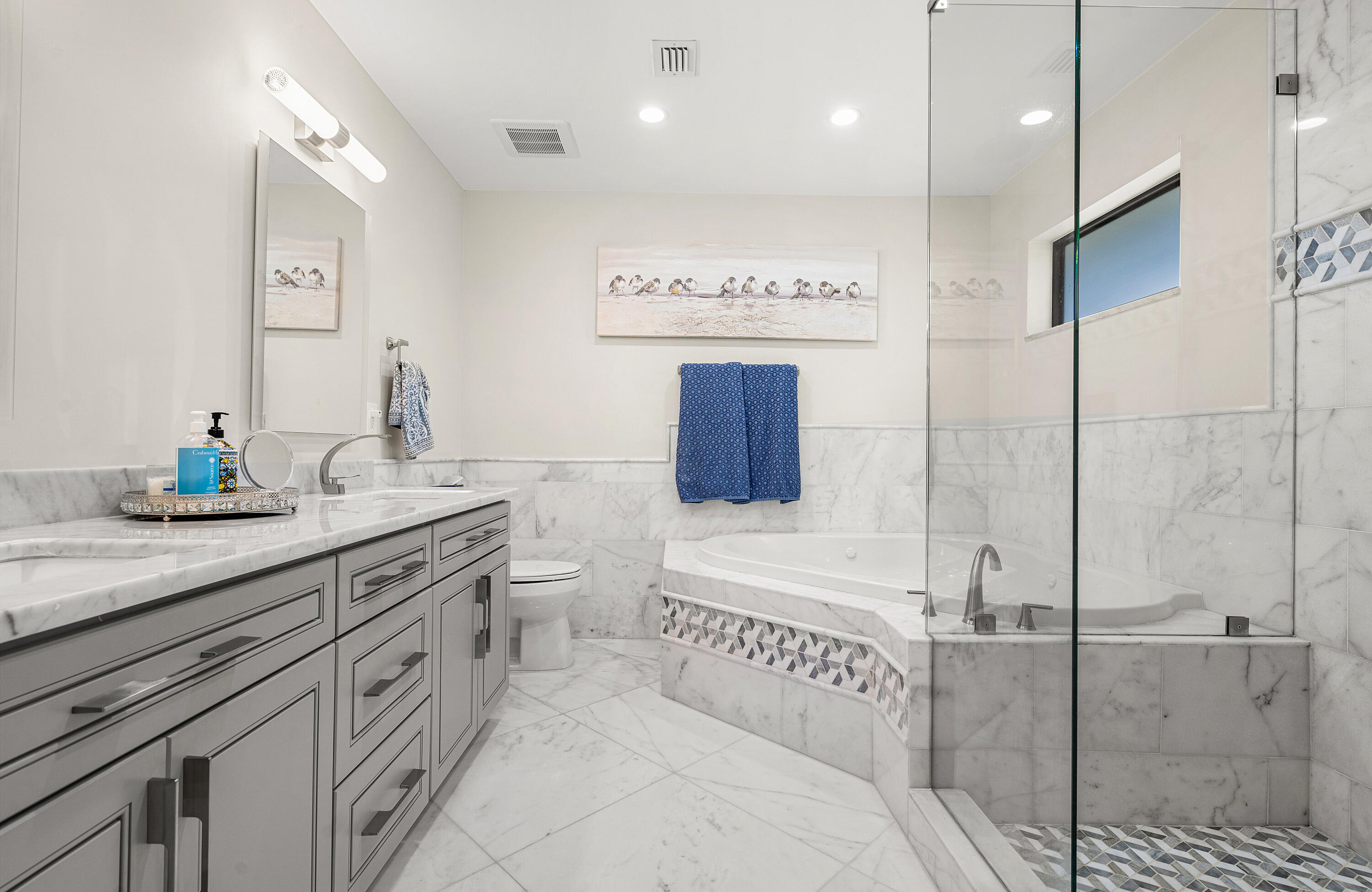 QUAIL RIDGE CONDO 14 - Residential