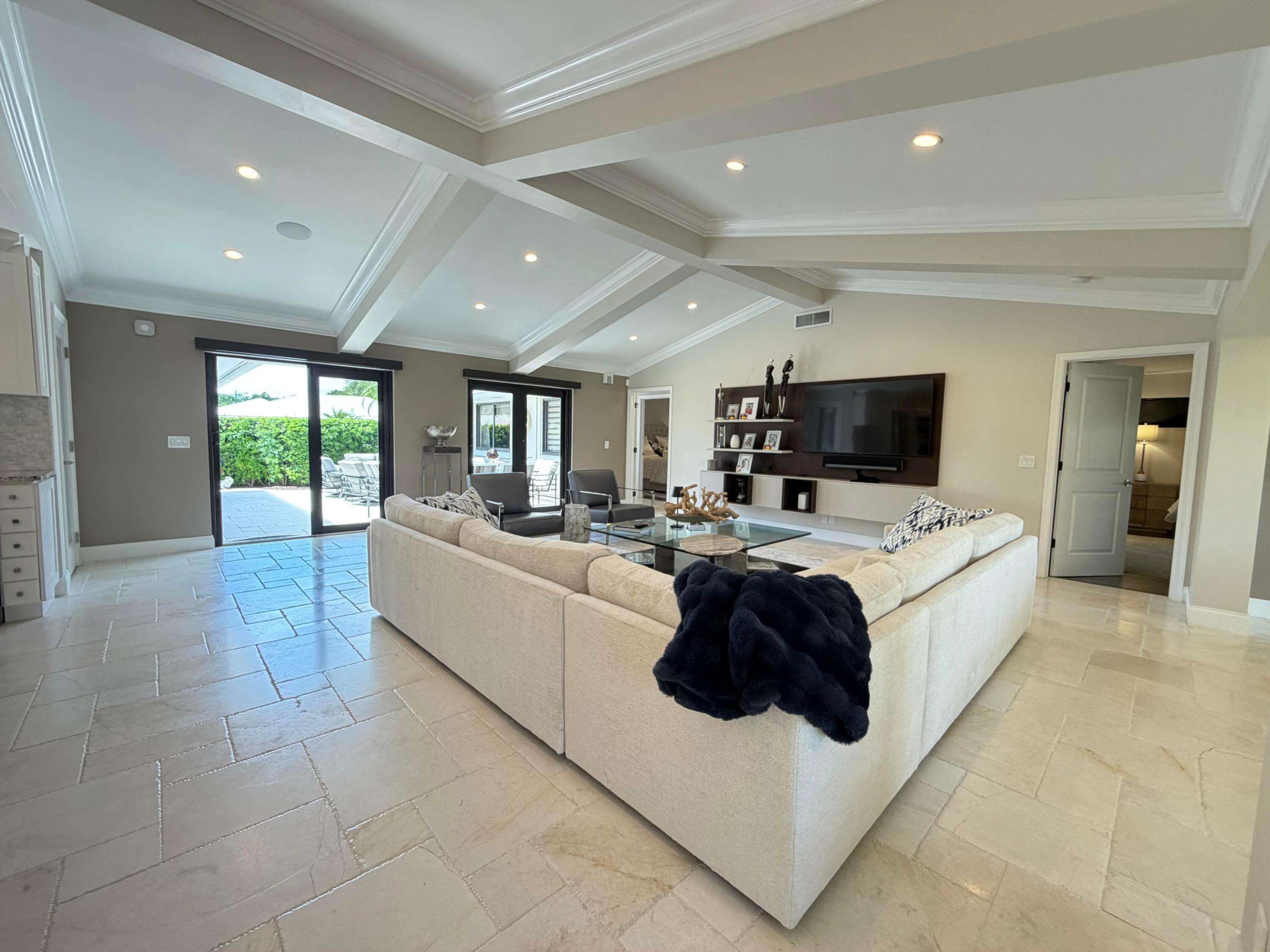 QUAIL RIDGE CONDO 14 - Residential