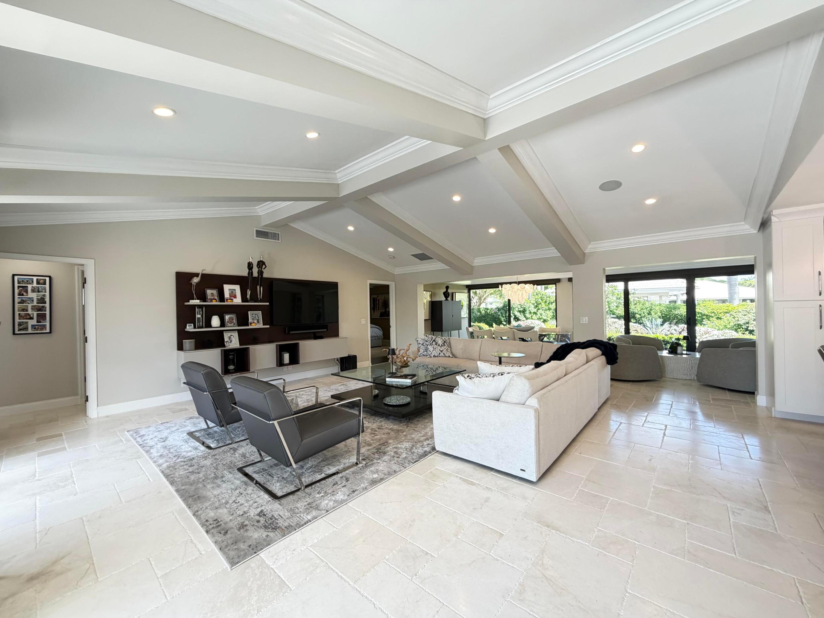 QUAIL RIDGE CONDO 14 - Residential