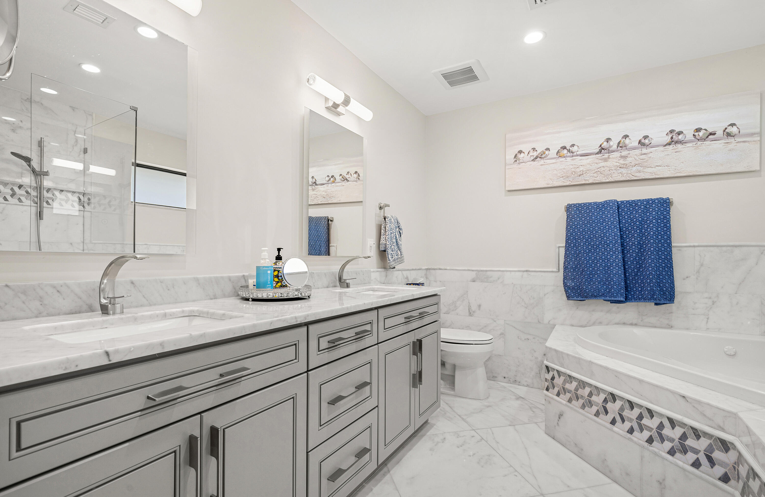 QUAIL RIDGE CONDO 14 - Residential