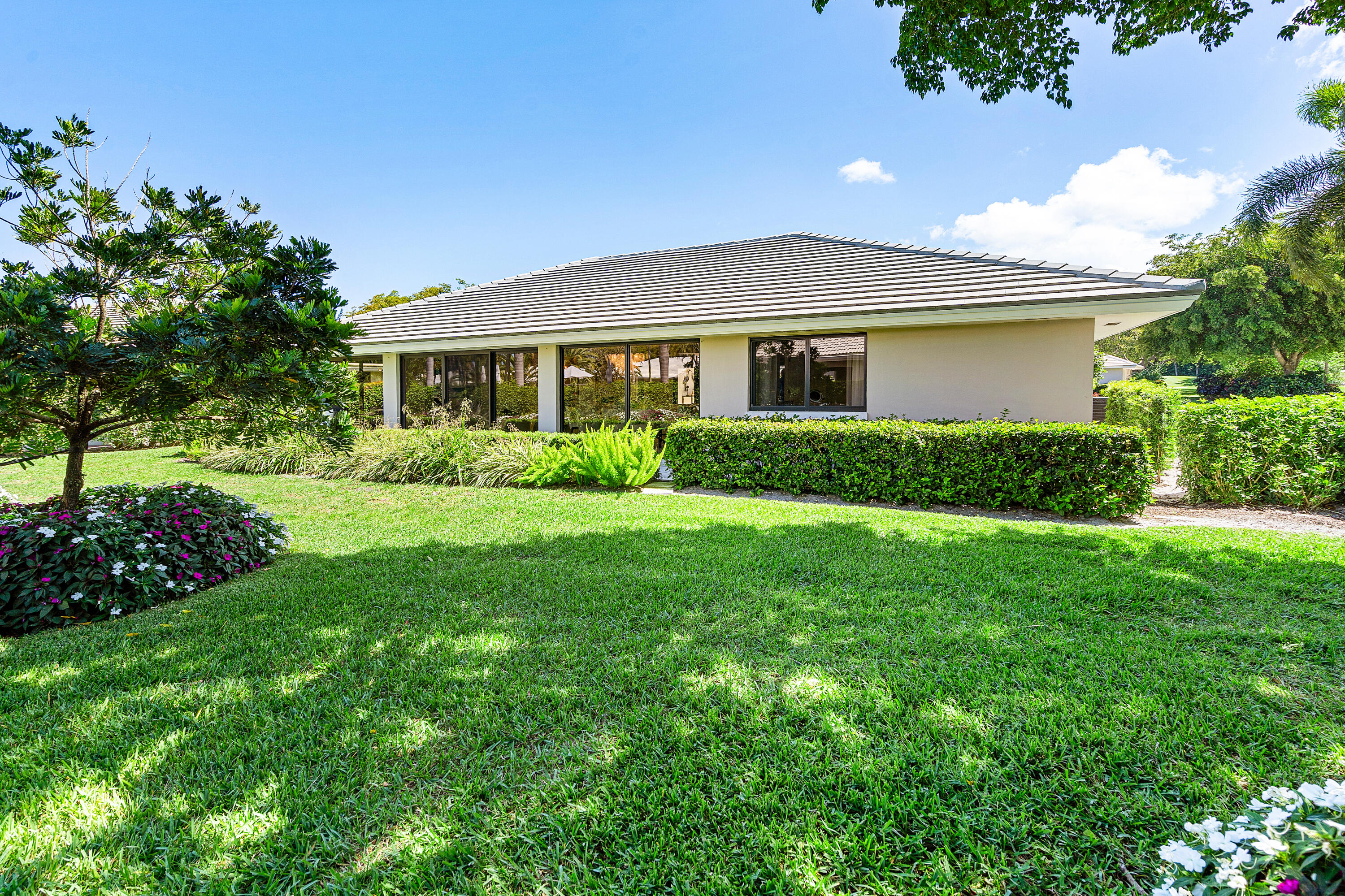 QUAIL RIDGE CONDO 14 - Residential