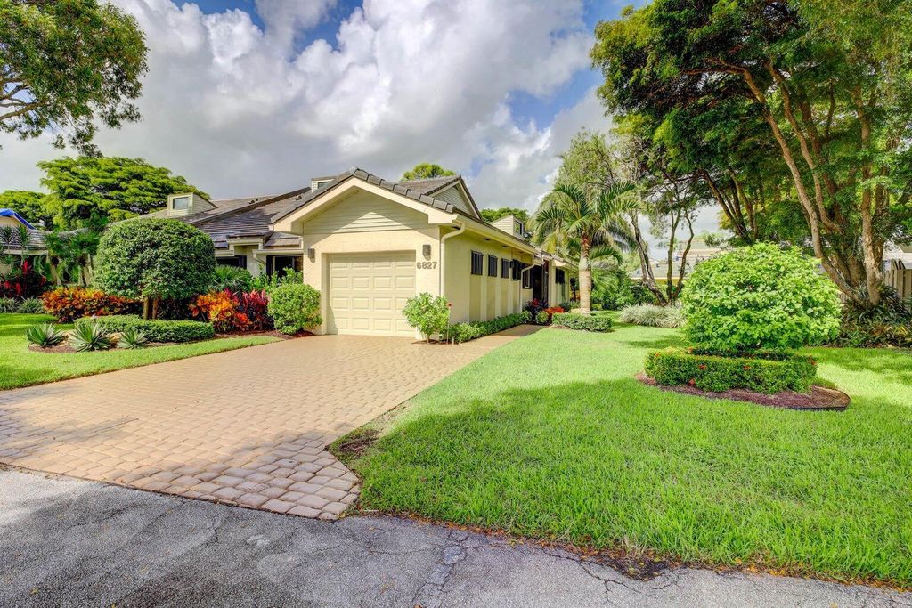 Photo of 6827 Parisian Way, Lake Worth, FL 33467 (MLS # R11145855)