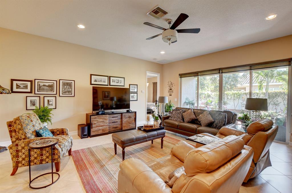 TRAILS AT CANYON 1 - Residential