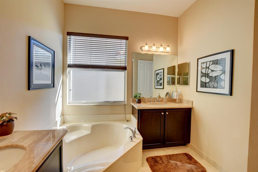 TRAILS AT CANYON 1 - Residential