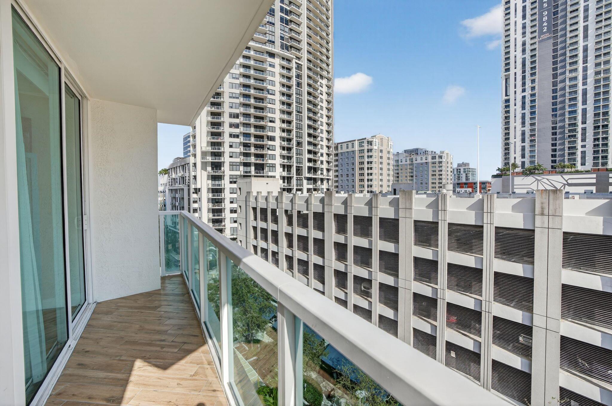 350 LAS OLAS PLACE CONDO - Residential