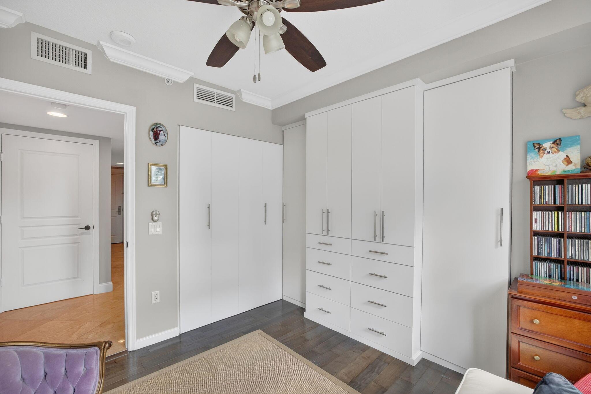 350 LAS OLAS PLACE CONDO - Residential