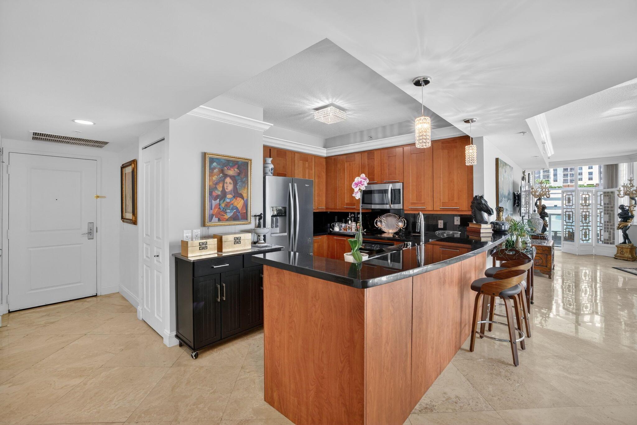 350 LAS OLAS PLACE CONDO - Residential