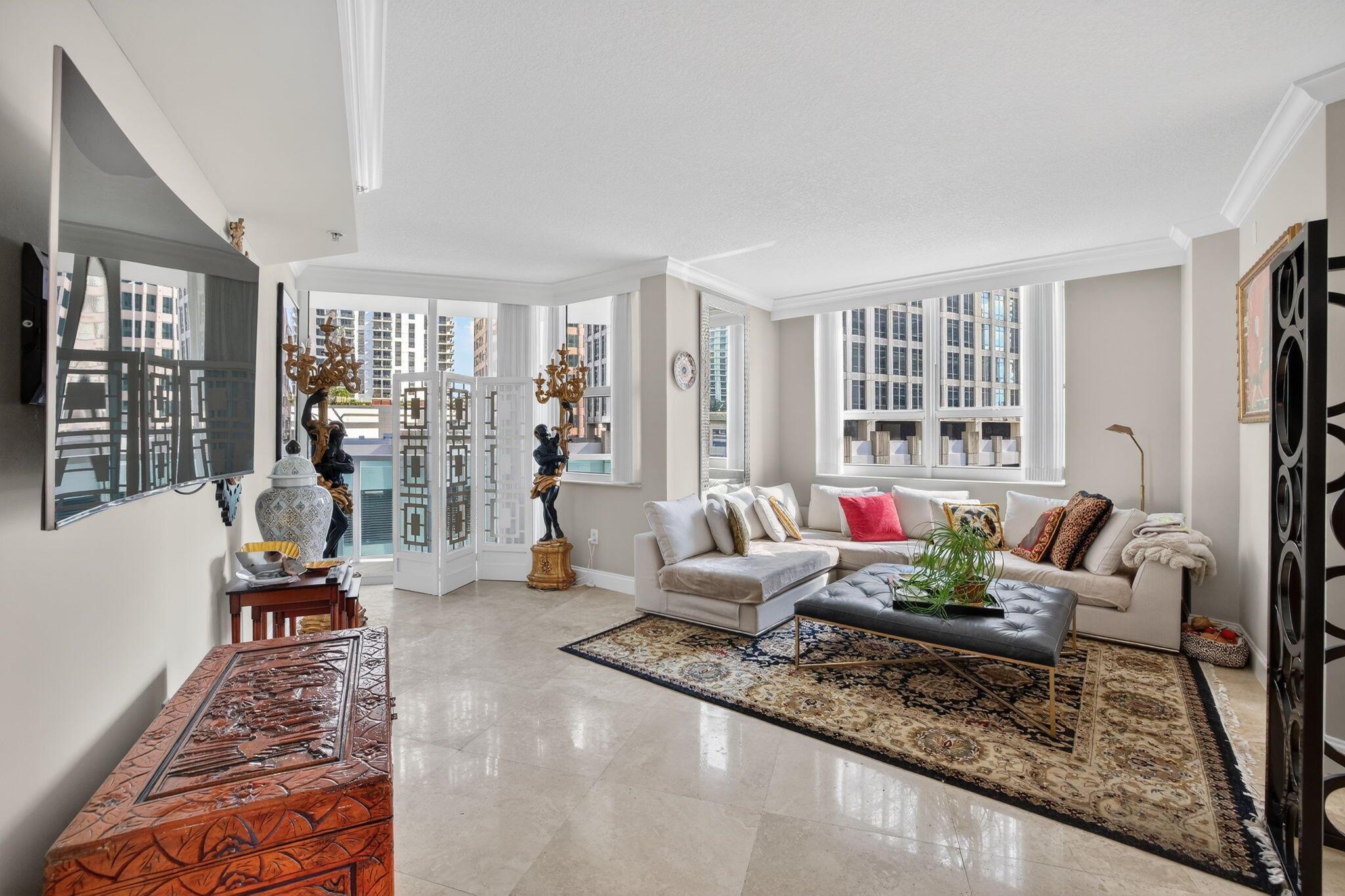 350 LAS OLAS PLACE CONDO - Residential