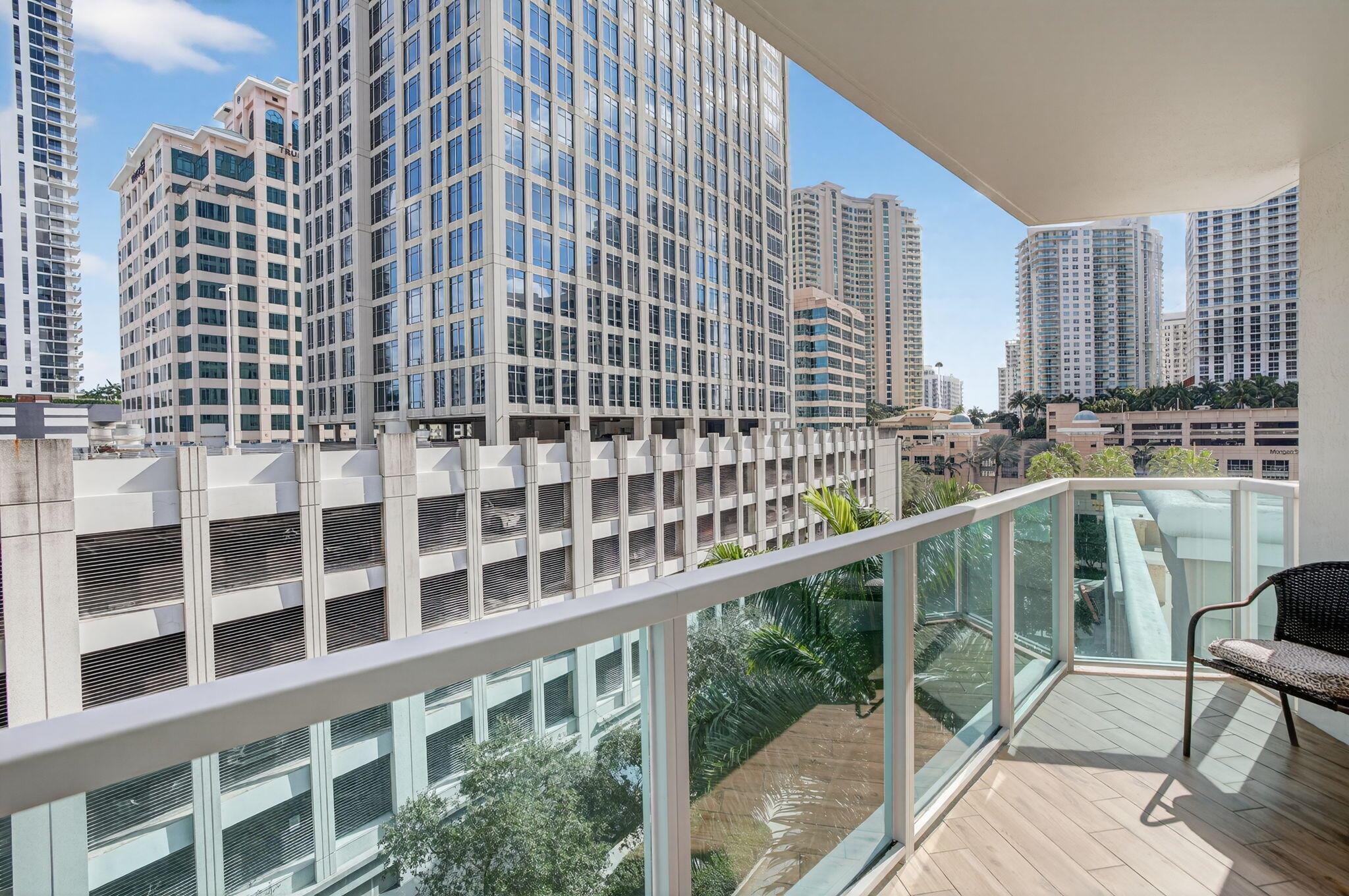 350 LAS OLAS PLACE CONDO - Residential