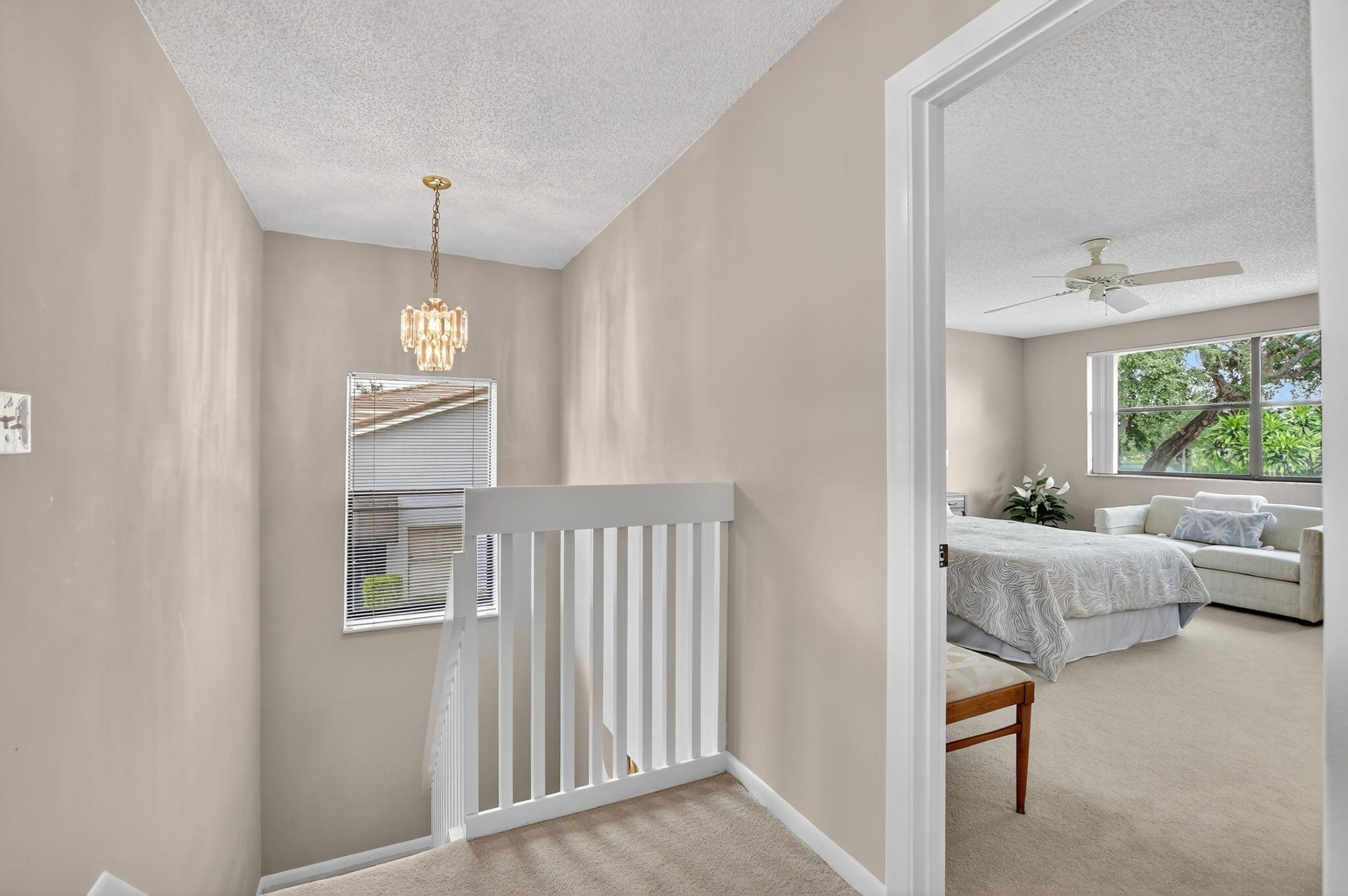 THE TOWNEHOMES - Residential