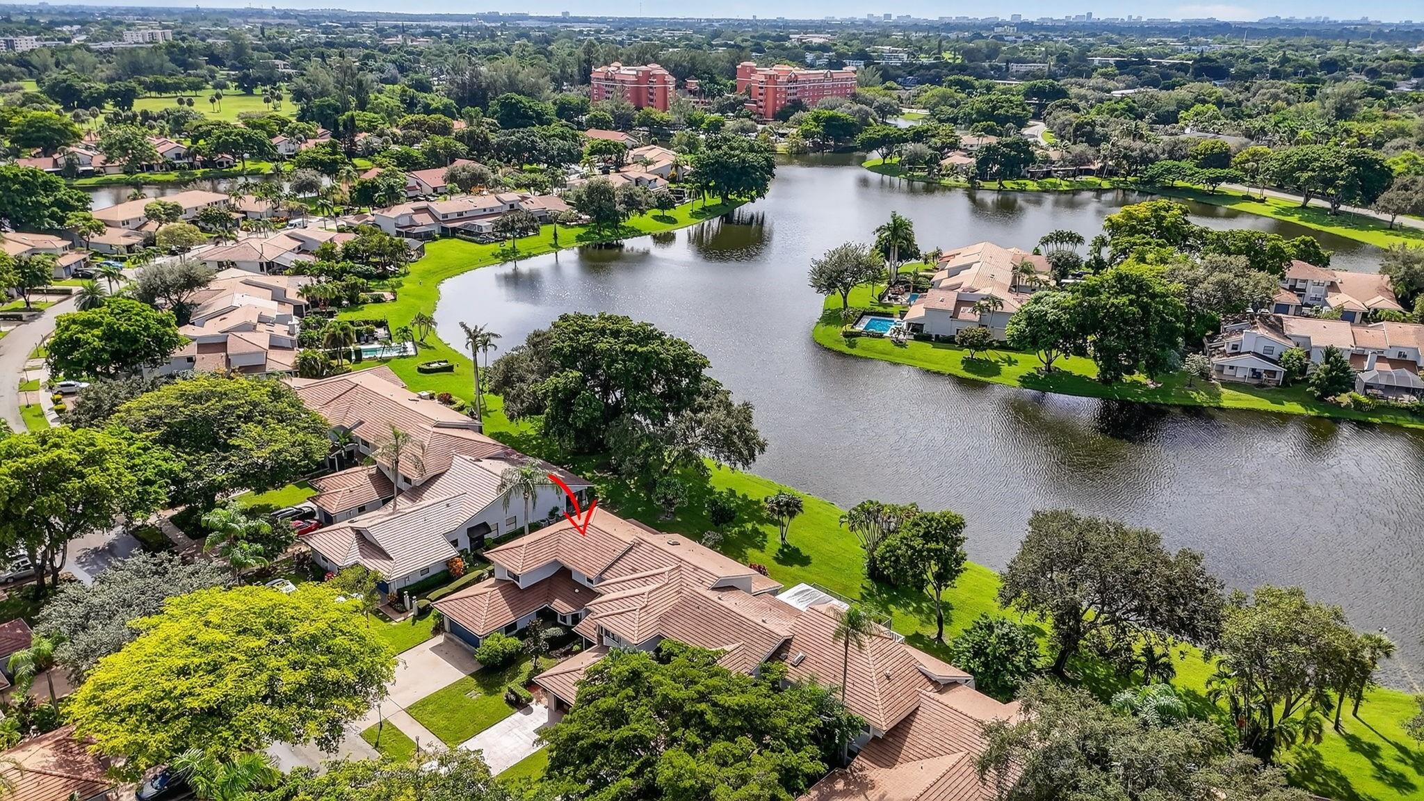 THE TOWNEHOMES - Residential