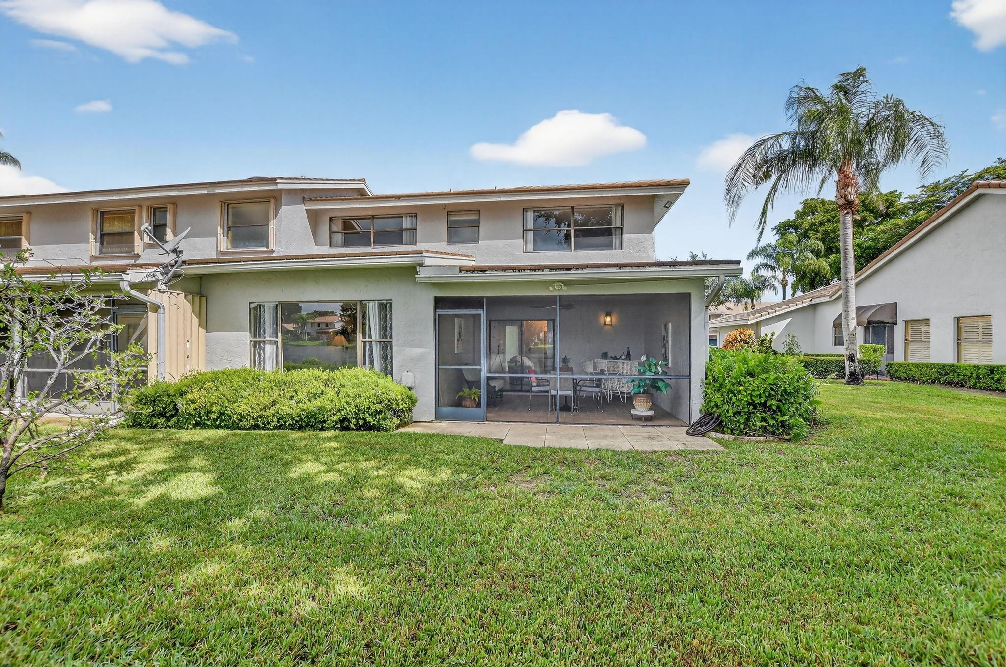 THE TOWNEHOMES - Residential