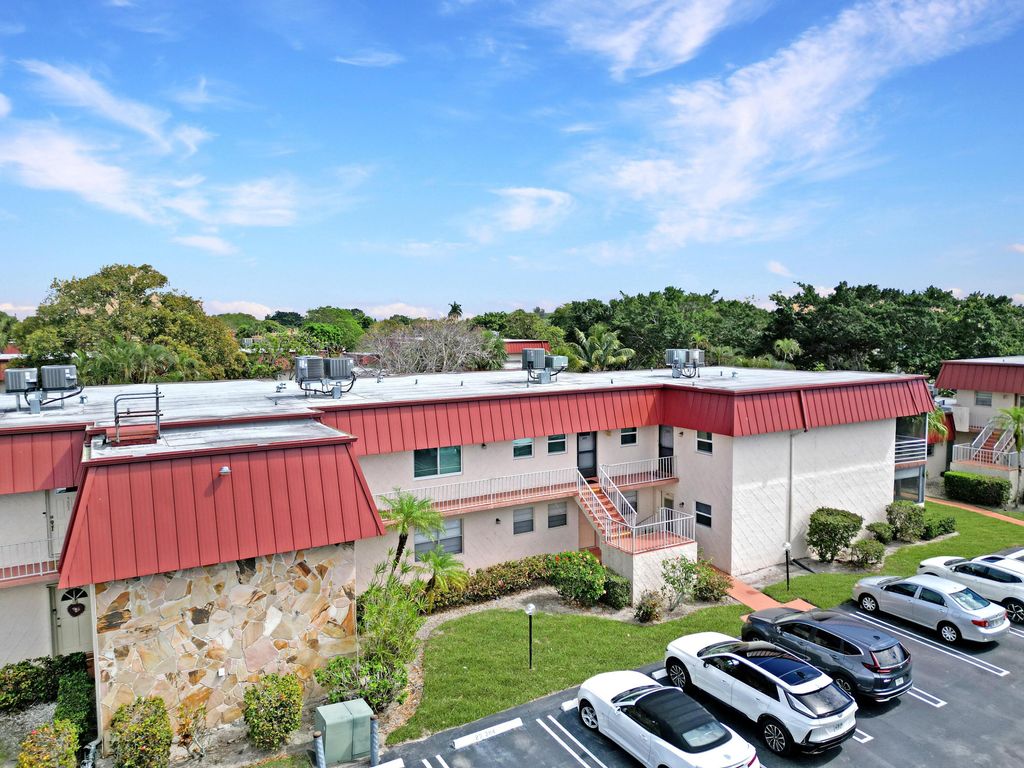 Photo of 12022 W Greenway Drive #206, Royal Palm Beach, FL 33411 (MLS # R11150975)