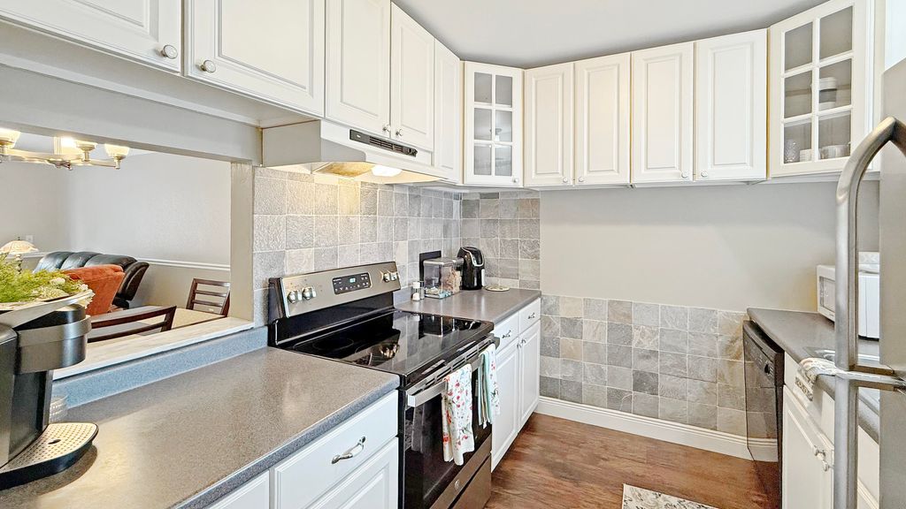 Photo of 12022 W Greenway Drive #206, Royal Palm Beach, FL 33411 (MLS # R11150975)