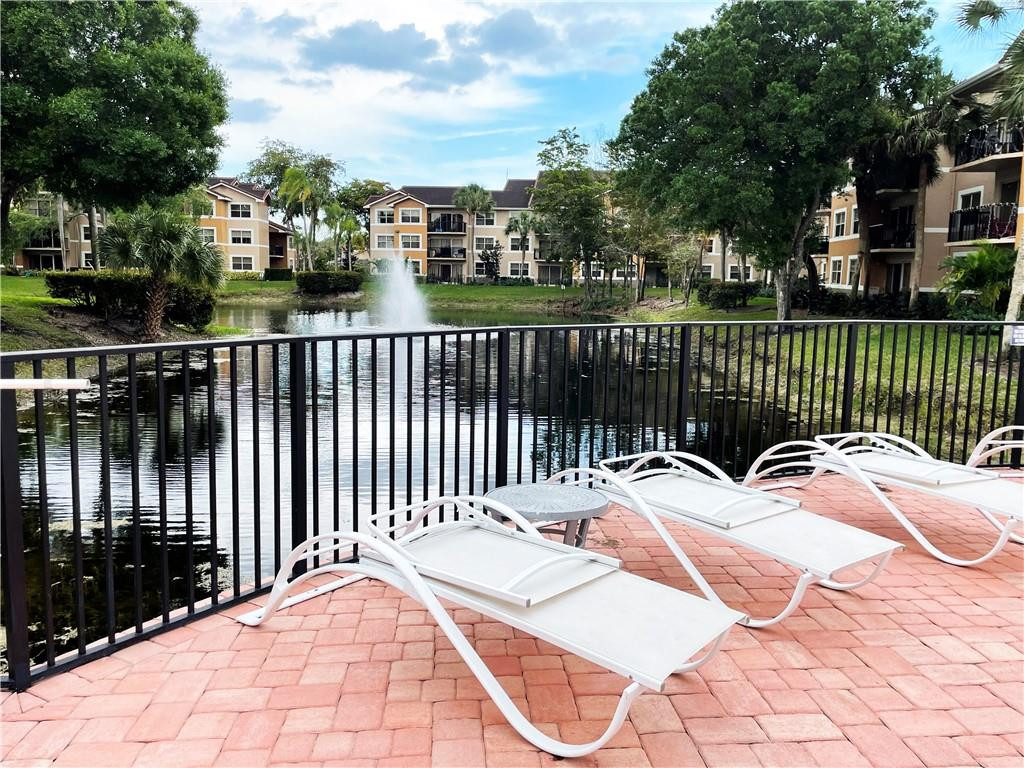 EdgeWater - Residential